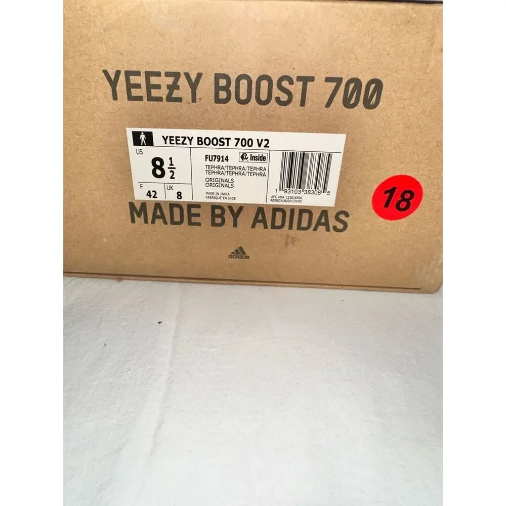No.18 Adidas Yeezy Boost 700 V2 'Tephra' Sneakers